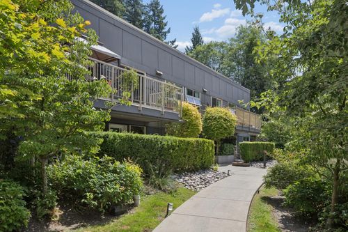 102-2832 Capilano Rd, North Vancouver, BC, V7R4H5 | Card Image