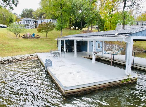 232 Hardy Hollow Rd, Semora, NC, 27343-7196 | Card Image