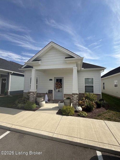 854 Rosemary Ln, La Grange, KY, 40031-7920 | Card Image