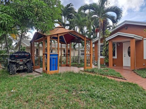 0-3708 Sw 58th Ave, West Park, FL, 33023-6133 | Card Image