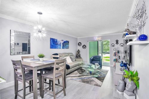 apt-206-8020 N Sunrise Lakes Dr, Sunrise, FL, 33322-1658 | Card Image