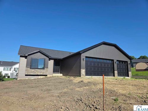 2 Marie Circle, Elysian, MN, 56028-1229 | Card Image