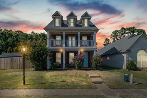 8502 Griffin Park Dr, Cordova, TN, 38018-4600 | Card Image