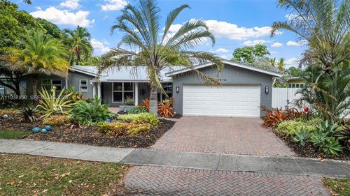 5670 Ne 21st Dr, Fort Lauderdale, FL, 33308-2501 | Card Image