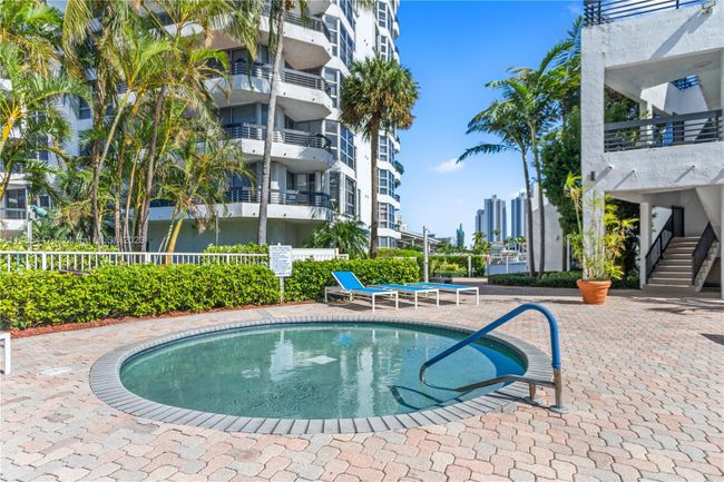 303 - 19101 Mystic Pointe Dr, Condo with 2 bedrooms, 2 bathrooms and null parking in Aventura FL | Image 55