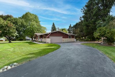 6999 N Crestwood Drive, House other with 3 bedrooms, 1 bathrooms and null parking in GLENDALE WI | Image 2