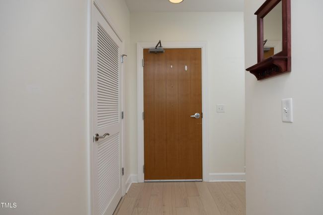 04Foyer | Image 4
