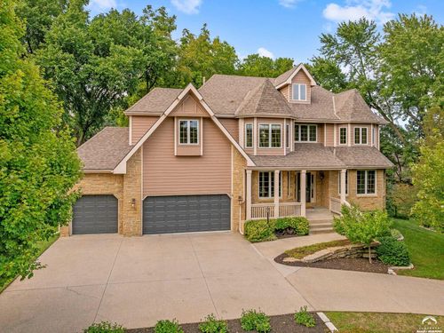 5204 Fox Chase Dr, Lawrence, KS, 66049-4729 | Card Image