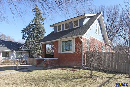 744 S 32nd Street, Lincoln, NE, 68510 | Card Image