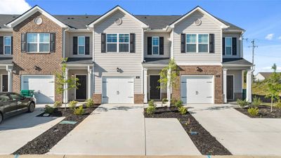 1130 Bramhall Drive, Townhouse with 3 bedrooms, 2 bathrooms and null parking in Aiken SC | Image 1