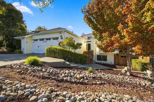 1151 Birch Drive, Petaluma, CA, 94952 | Card Image
