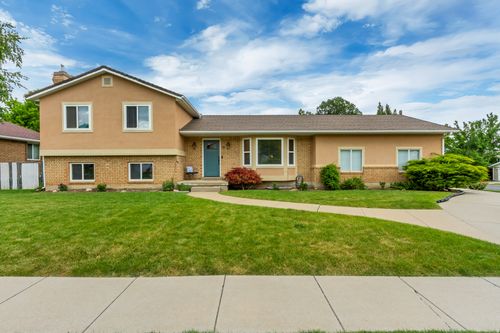 570 S 150 W, Centerville, UT, 84014-2160 | Card Image