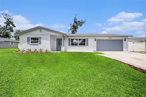 2905 Forest Cir, SEFFNER, FL, 33584-5715 | Card Image