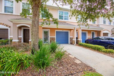 721 Crystal Way, Townhouse with 3 bedrooms, 2 bathrooms and null parking in Orange Park FL | Image 2