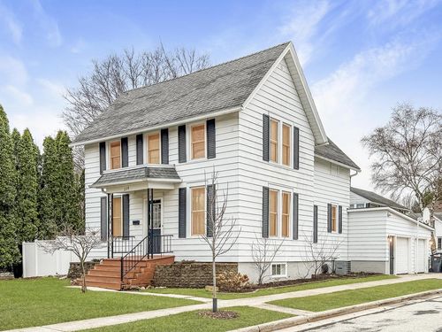 228 North St, Plymouth, WI, 53073-1943 | Card Image