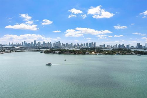 apt-1604-520 West Ave, Miami Beach, FL, 33139-5188 | Card Image