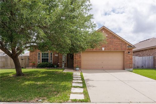 6005 Tapestry Dr, Corpus Christi, TX, 78414-6334 | Card Image
