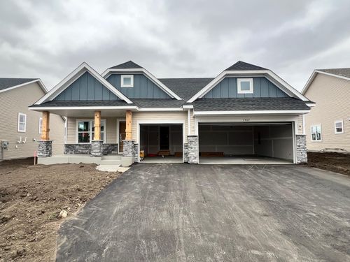 7509 Lotus Ln, Lino Lakes, MN, 55038-2009 | Card Image