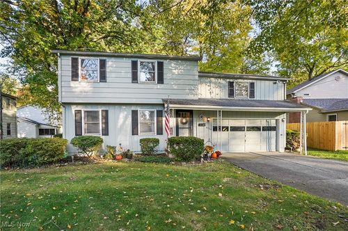 6229 Appleridge Dr, Boardman, OH, 44512-3503 | Card Image