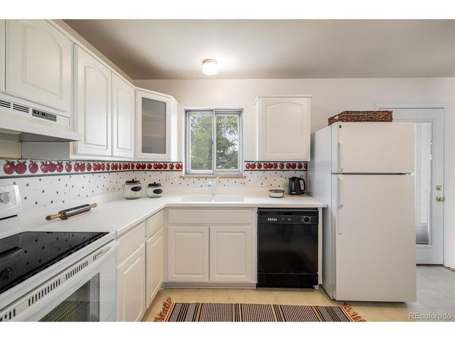 1270 Berea Dr, House other with 5 bedrooms, 3 bathrooms and null parking in Boulder CO | Image 8