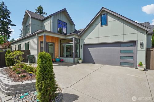 10706 Se 13th Cir, Vancouver, WA, 98664-4744 | Card Image