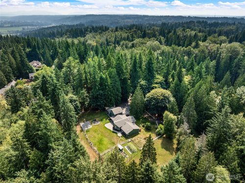 24600 Ne 193rd Pl, Woodinville, WA, 98077-7507 | Card Image