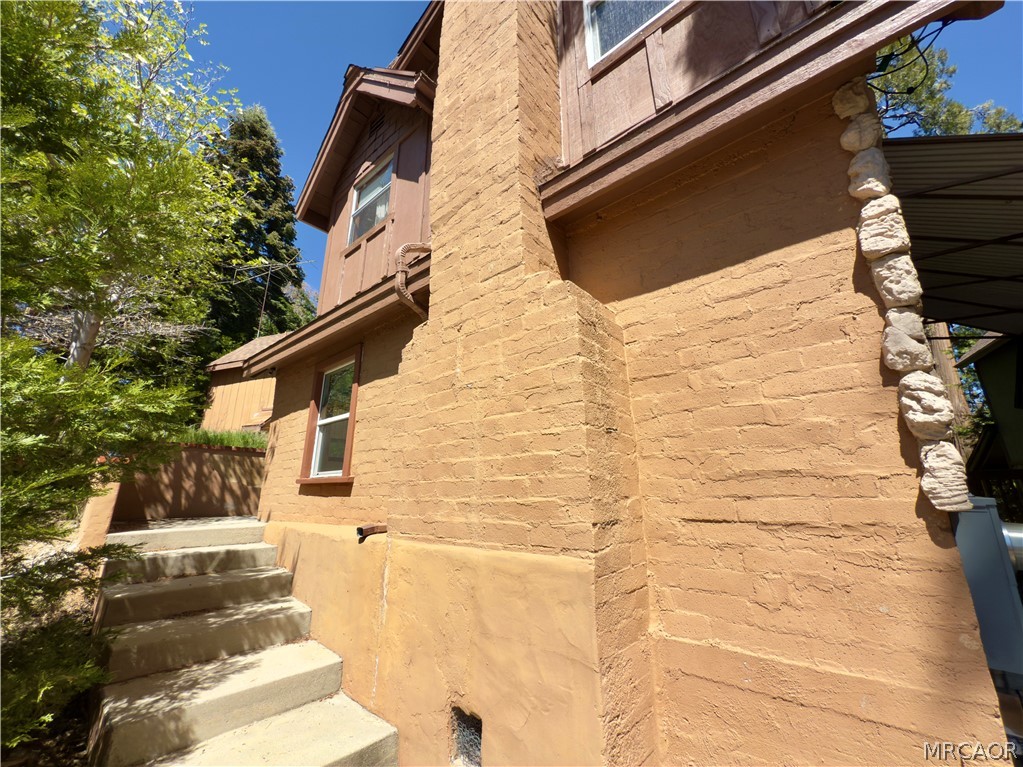 Residential in Lake Arrowhead 3