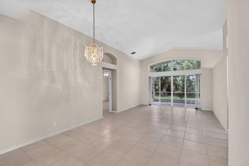 9840 Arbor View Dr S, Boynton Beach, FL, 33437-5932 | Card Image