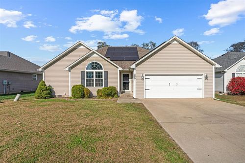 520 Red Maple St, Bowling Green, KY, 42101-7550 | Card Image