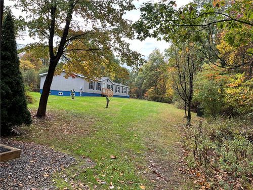 319 Farm Rd, New Bethlehem, PA, 16242-7807 | Card Image