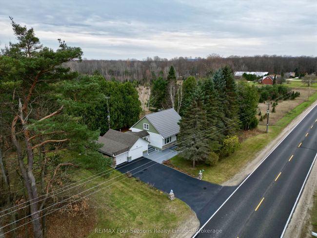 5601 County Rd 9, House other with 3 bedrooms, 1 bathrooms and 6 parking in New Lowell ON | Image 8