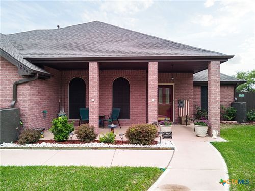 1204 Mountain View Dr, Harker Heights, TX, 76548-8000 | Card Image