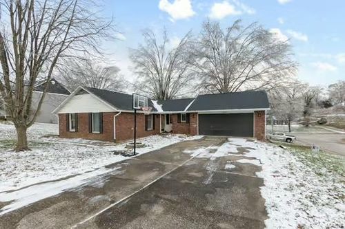 1005 Leigh Ann Court, Jackson, MO, 63755 | Card Image