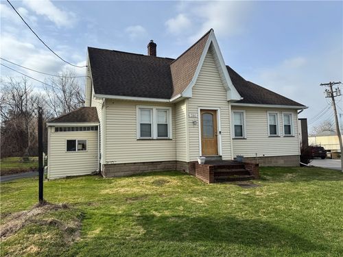 2061 Bri-Hen Town Line Road, Henrietta, NY, 14623 | Card Image