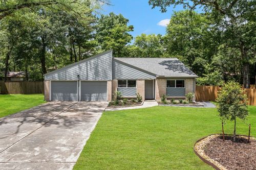 17 Oldstream Ct, The Woodlands, TX, 77381-3519 | Card Image