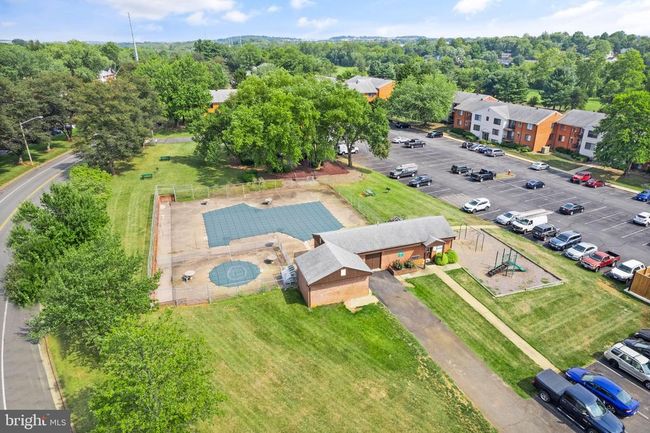11 - 125 Clubhouse Dr Sw, Condo with 1 bedrooms, 1 bathrooms and null parking in LEESBURG VA | Image 23