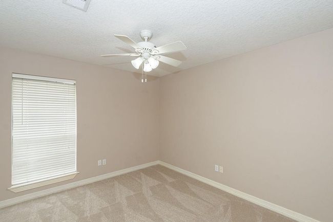 3rd bedroom | Image 35