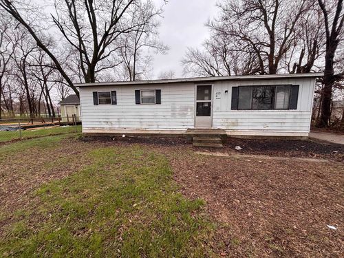 619 Pershing Ave, Machesney Park, IL, 61115-2444 | Card Image