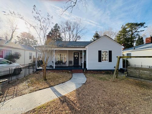 1907 Spencer Ave, New Bern, NC, 28560-5425 | Card Image