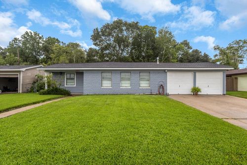8515 Frazier Dr, Beaumont, TX, 77007 | Card Image