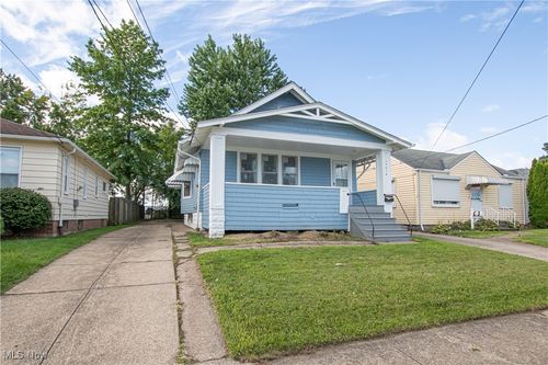 13919 Thornhope Rd, Cleveland, OH, 44135-4533 | Card Image