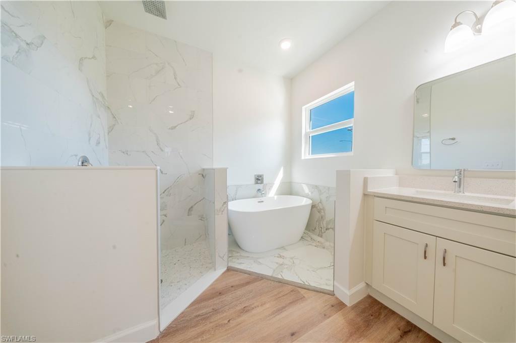 Residential in CAPE CORAL 5