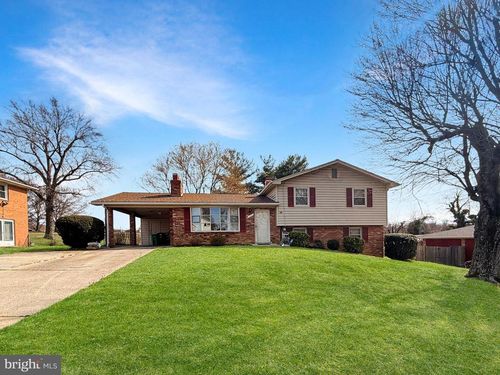 6404 Summerhill Rd, TEMPLE HILLS, MD, 20748-5228 | Card Image