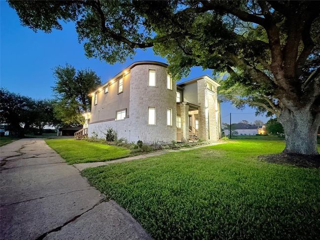 7737 Brookside Rd, House other with 8 bedrooms, 5 bathrooms and null parking in Pearland TX | Image 32