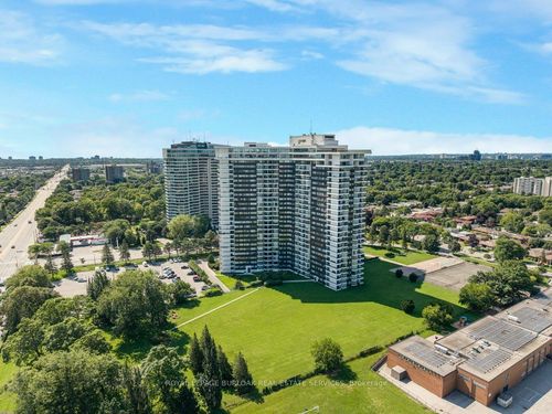 718-1333 Bloor St, Mississauga, ON, L4Y3T6 | Card Image