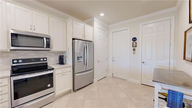 5872 Mayflower Way, Condo with 2 bedrooms, 2 bathrooms and 2 parking in AVE MARIA FL | Image 7
