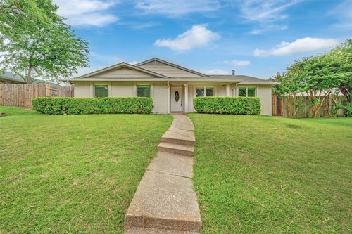 1616 Choctaw Dr, Mesquite, TX, 75149-1868 | Card Image