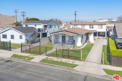233 W 88th St, Los Angeles, CA, 90003-3656 | Card Image