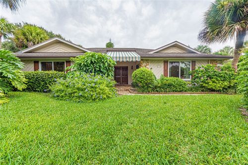 1310 Shorewinds Ln, Vero Beach, FL, 32963-2541 | Card Image