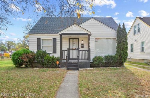 19123 Margareta St, Detroit, MI, 48219-2809 | Card Image